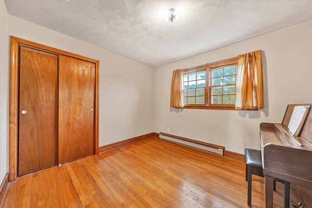 5033 McNeil Mill RD, Rocky Mount, VA 24151