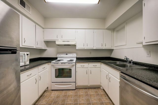 9031 Gaylord Street 136, Houston, TX 77024