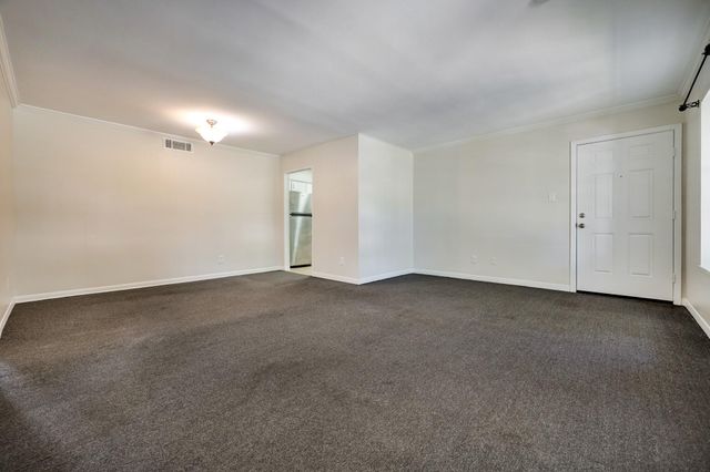 9031 Gaylord Street 136, Houston, TX 77024