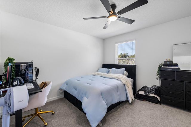 9646 TRONCAIS CIRCLE, Thonotosassa, FL 33592