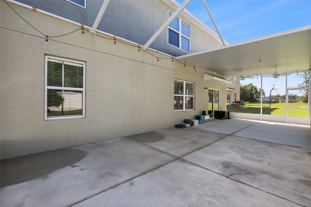 9646 TRONCAIS CIRCLE, Thonotosassa, FL 33592
