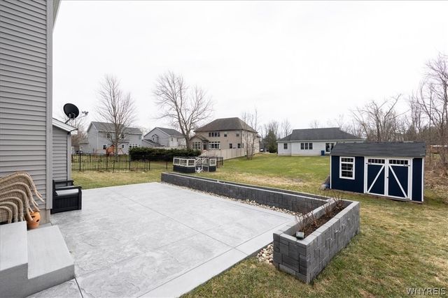 91 Avalon Meadows Drive, Amherst, NY 14051