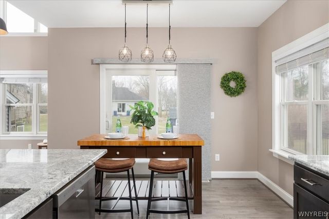 91 Avalon Meadows Drive, Amherst, NY 14051