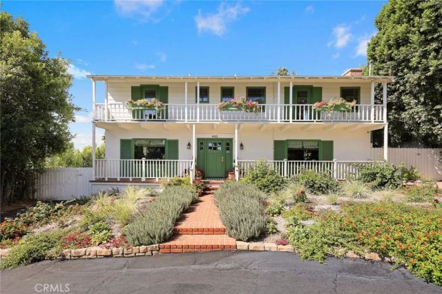 441 N Barranca, Glendora, CA 91741