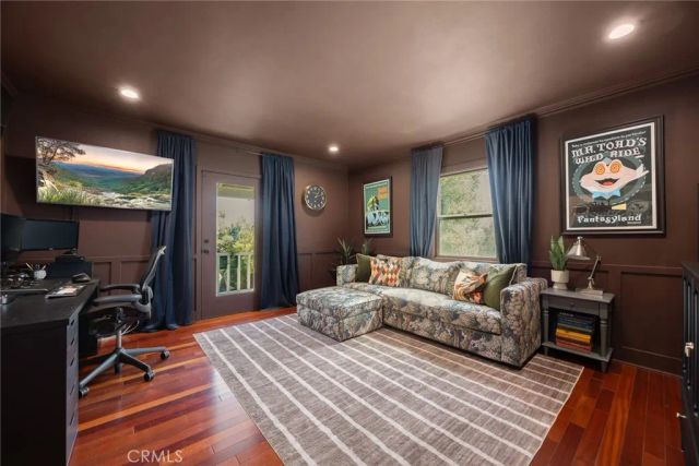 441 N Barranca, Glendora, CA 91741