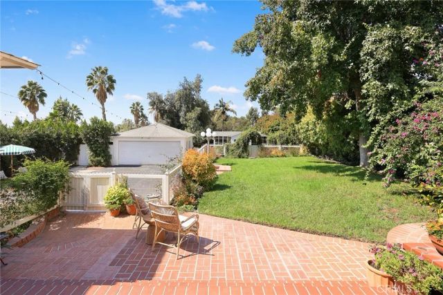 441 N Barranca, Glendora, CA 91741