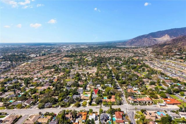 441 N Barranca, Glendora, CA 91741