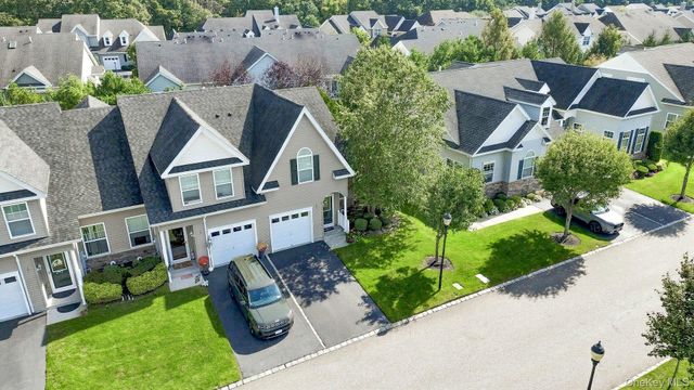 38 Augusta Drive, Medford, NY 11763