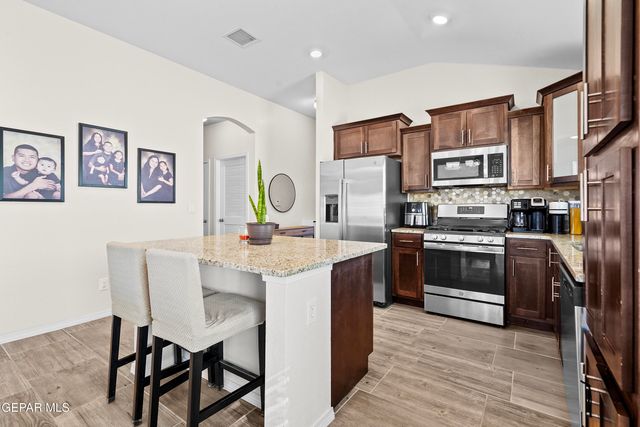 1188 INDIGO SKY Street, Horizon City, TX 79928