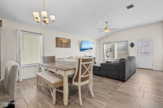 1188 INDIGO SKY Street, Horizon City, TX 79928