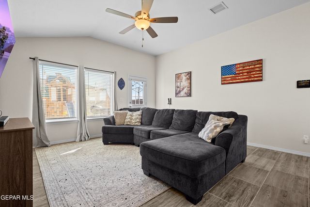 1188 INDIGO SKY Street, Horizon City, TX 79928