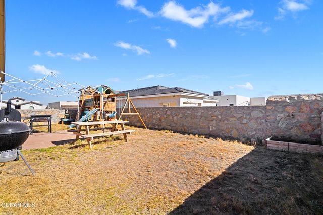 1188 INDIGO SKY Street, Horizon City, TX 79928