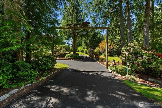 16143 Bay Ridge Drive NW, Poulsbo, WA 98370