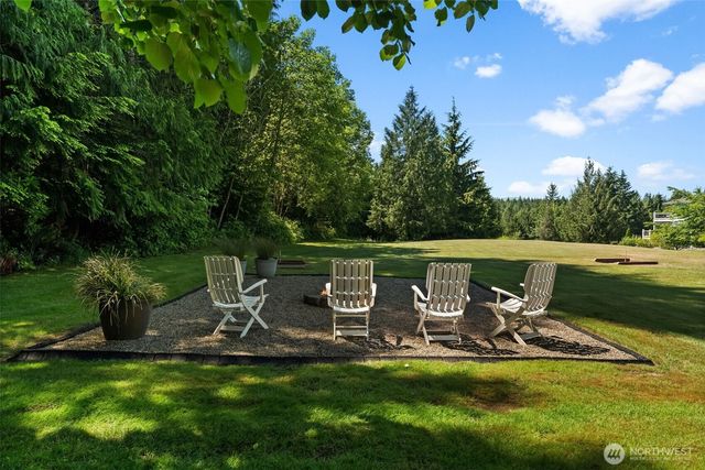 16143 Bay Ridge Drive NW, Poulsbo, WA 98370
