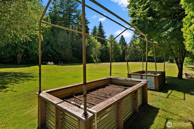 16143 Bay Ridge Drive NW, Poulsbo, WA 98370