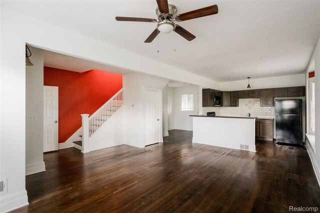 2202 Lothrop Street, Detroit, MI 48206