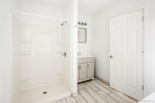 2202 Lothrop Street, Detroit, MI 48206