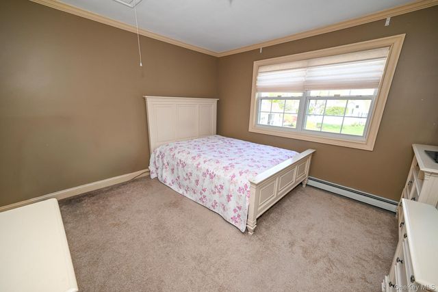 6 Ivy Court, Centereach, NY 11720