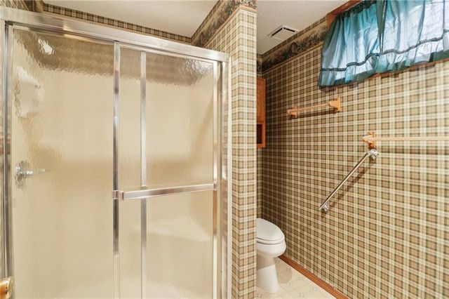 19985 W 119th Street, Olathe, KS 66061