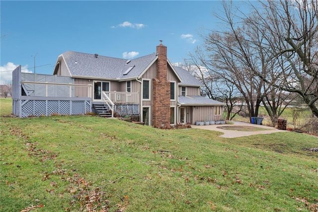 19985 W 119th Street, Olathe, KS 66061