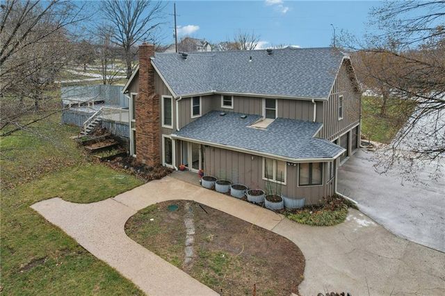 19985 W 119th Street, Olathe, KS 66061