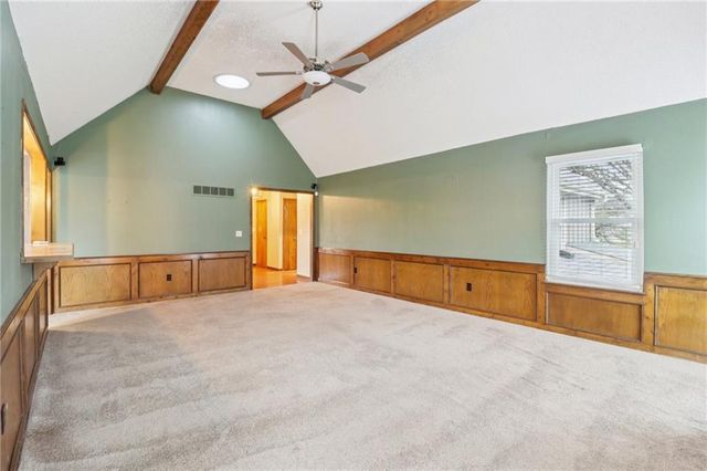 19985 W 119th Street, Olathe, KS 66061