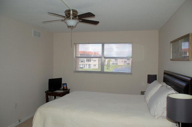 2881 N Pine Island Road, Sunrise, FL 33322