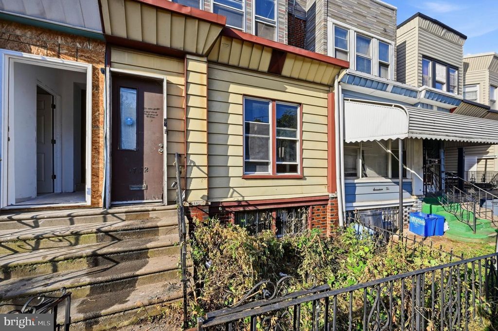 1712 S YEWDALL ST, PHILADELPHIA, PA 19143 — photo 2