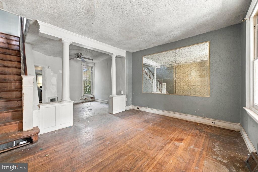 1712 S YEWDALL ST, PHILADELPHIA, PA 19143 — photo 5