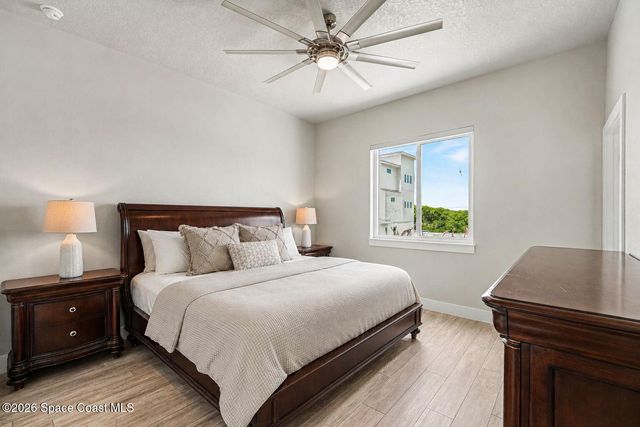 2031 S Orlando Avenue, Cocoa Beach, FL 32931