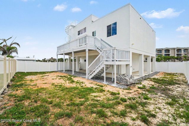 2031 S Orlando Avenue, Cocoa Beach, FL 32931