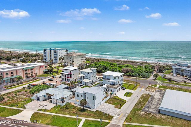 2031 S Orlando Avenue, Cocoa Beach, FL 32931