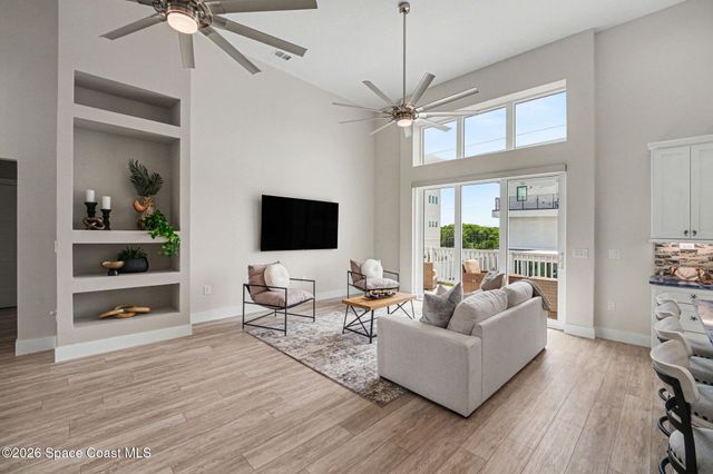 2031 S Orlando Avenue, Cocoa Beach, FL 32931