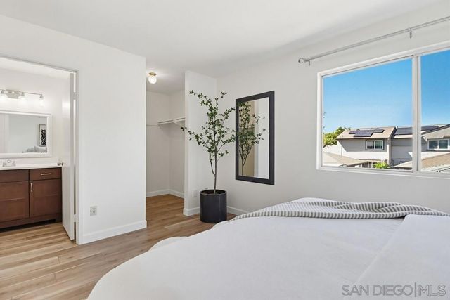 10606 Magnolia, Santee, CA 92071