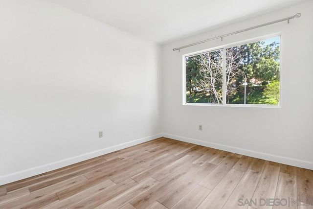 10606 Magnolia, Santee, CA 92071