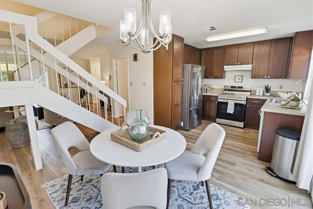 10606 Magnolia, Santee, CA 92071