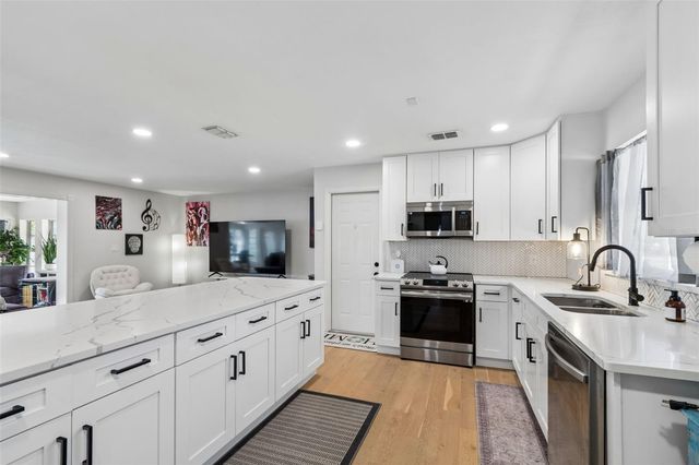 1850 LOMBARDY DRIVE, Clearwater, FL 33755