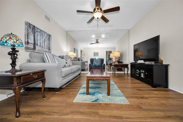 2210 UTOPIAN DRIVE E 203, Clearwater, FL 33763