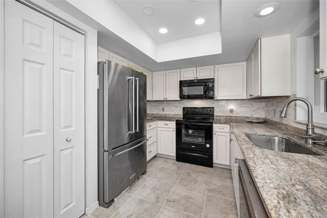 2210 UTOPIAN DRIVE E 203, Clearwater, FL 33763