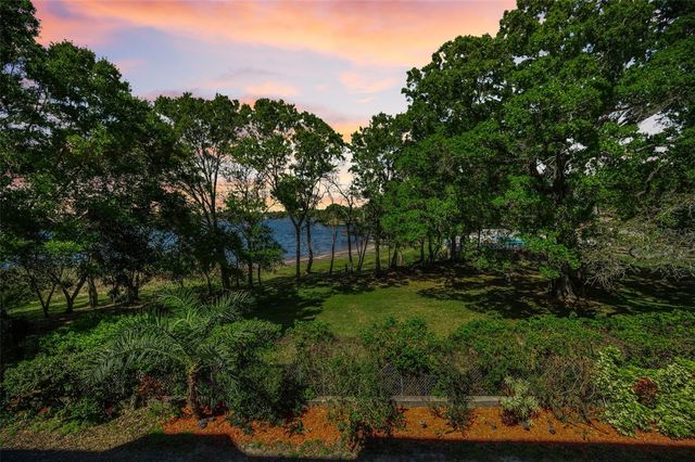 2210 UTOPIAN DRIVE E 203, Clearwater, FL 33763