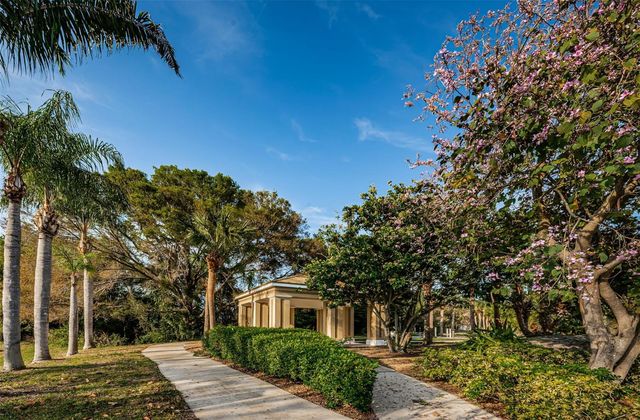 2210 UTOPIAN DRIVE E 203, Clearwater, FL 33763