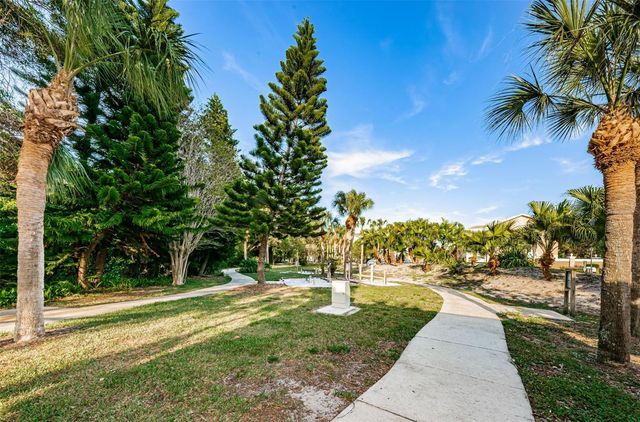 2210 UTOPIAN DRIVE E 203, Clearwater, FL 33763