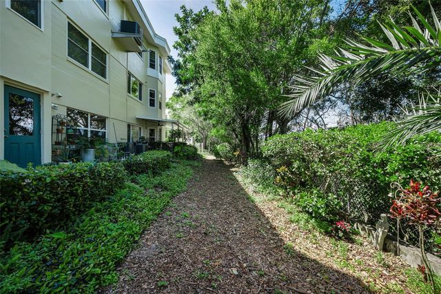 2210 UTOPIAN DRIVE E 203, Clearwater, FL 33763