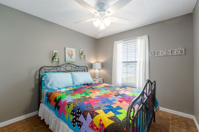 1814 Michele DR, Killeen, TX 76542