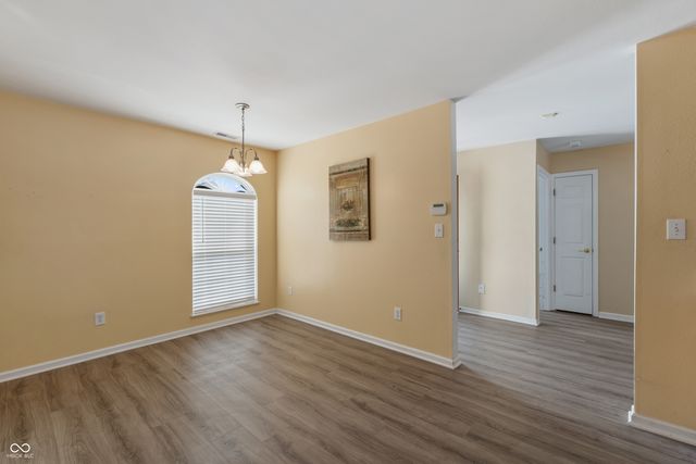 1712 Turning Leaf Drive, Franklin, IN 46131