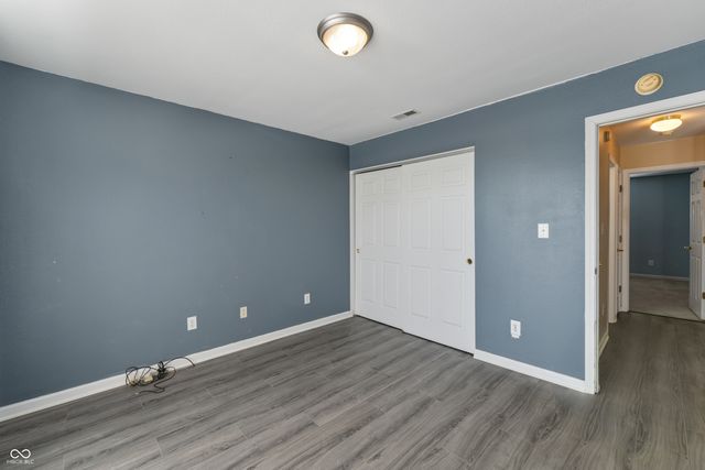 1712 Turning Leaf Drive, Franklin, IN 46131