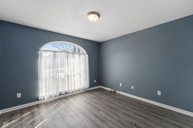 1712 Turning Leaf Drive, Franklin, IN 46131