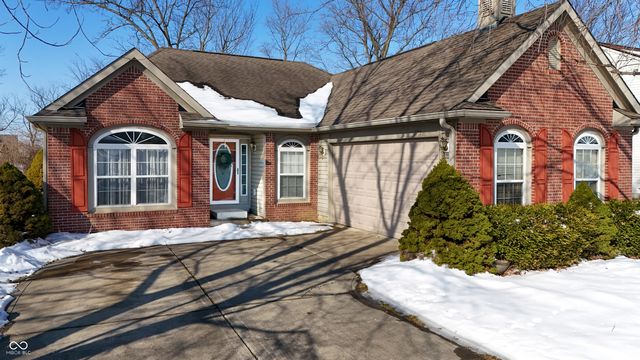 1712 Turning Leaf Drive, Franklin, IN 46131