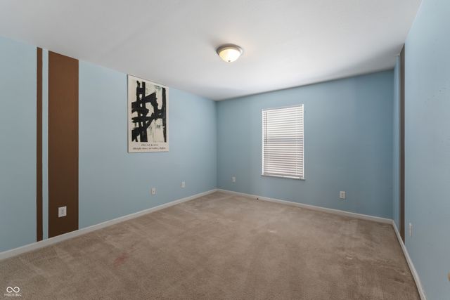 1712 Turning Leaf Drive, Franklin, IN 46131