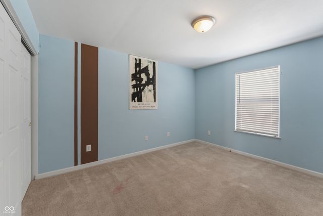 1712 Turning Leaf Drive, Franklin, IN 46131